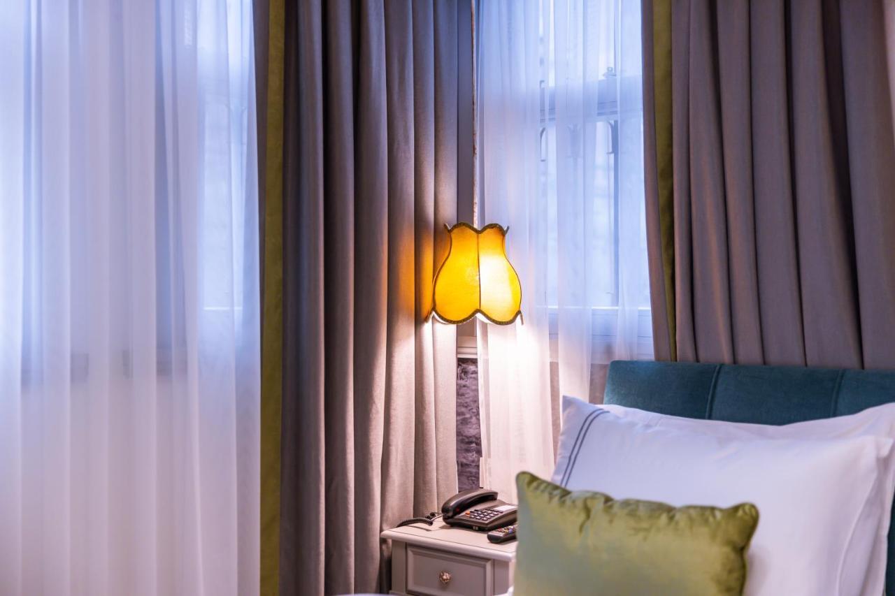 9 Doors Hotel (Adults Only) Истанбул Екстериор снимка